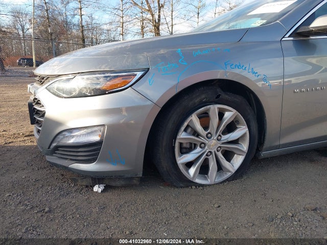 1G1ZD5ST9PF129998 Chevrolet Malibu Fwd 1lt