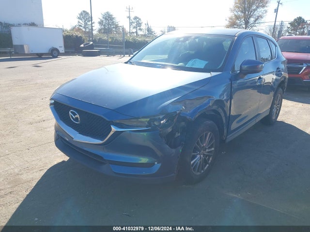 Mazda CX-5 SPORT 2018 JM3KFABM6J0329727 Image 2