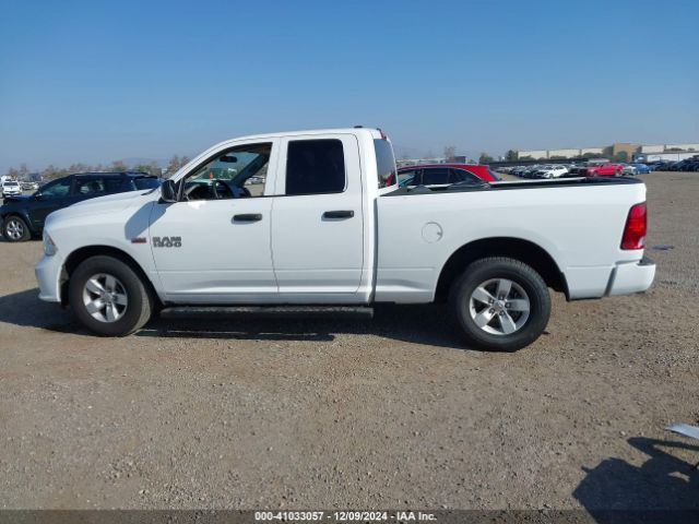1C6RR6FT3HS744619 RAM 1500 Express  4x2 6'4 Box