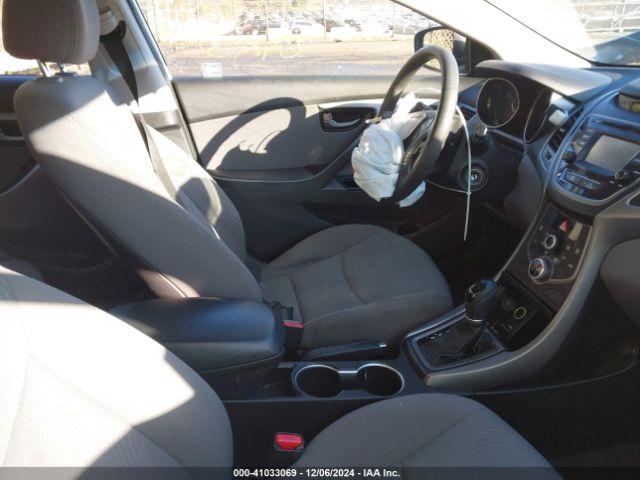5NPDH4AE4GH660616 Hyundai ELANTRA SE