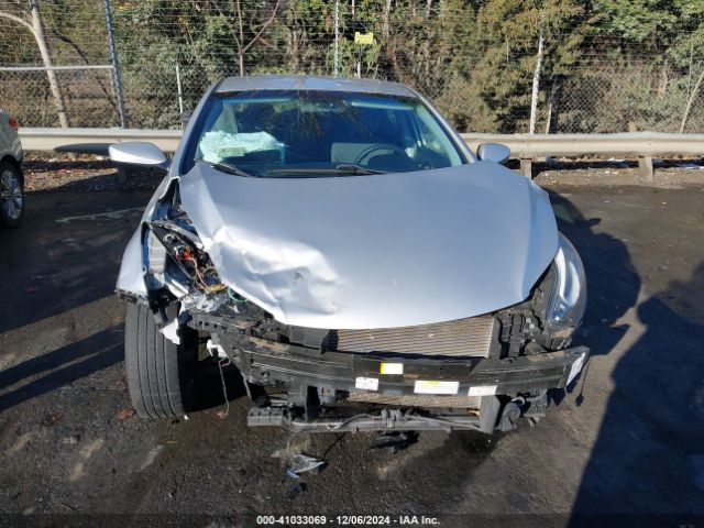 5NPDH4AE4GH660616 Hyundai ELANTRA SE