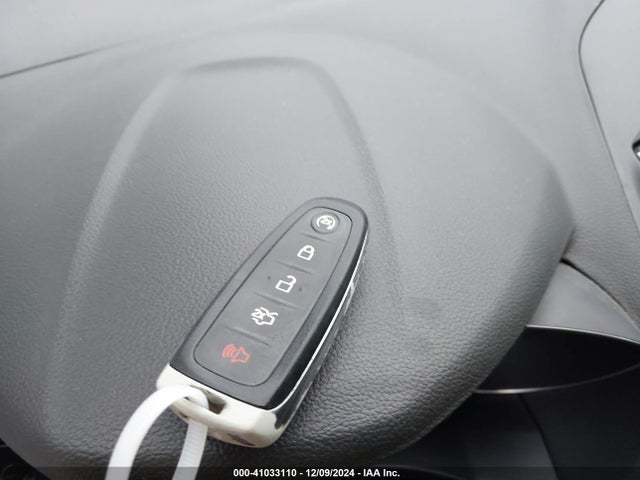 1FMCU0J90EUA54473 Ford Escape Titanium