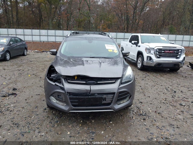 1FMCU0J90EUA54473 Ford Escape Titanium