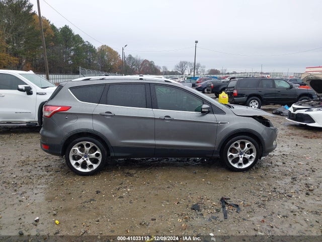 1FMCU0J90EUA54473 Ford Escape Titanium