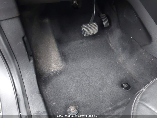 1FMCU0J90EUA54473 Ford Escape Titanium
