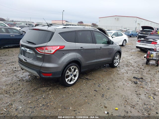 1FMCU0J90EUA54473 Ford Escape Titanium