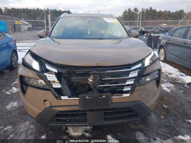JN8BT3BB3RW172442 Nissan Rogue Sv Intelligent Awd