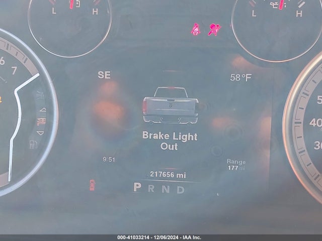 1C6RR7JT4ES107165 RAM 1500 Laramie