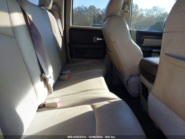 1C6RR7JT4ES107165 RAM 1500 Laramie