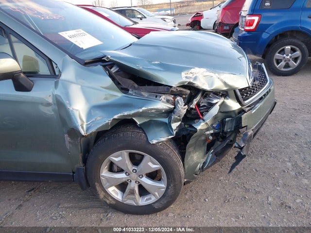 Subaru Forester 2.5i Premium 2015 JF2SJADC0FH818792 Image 17