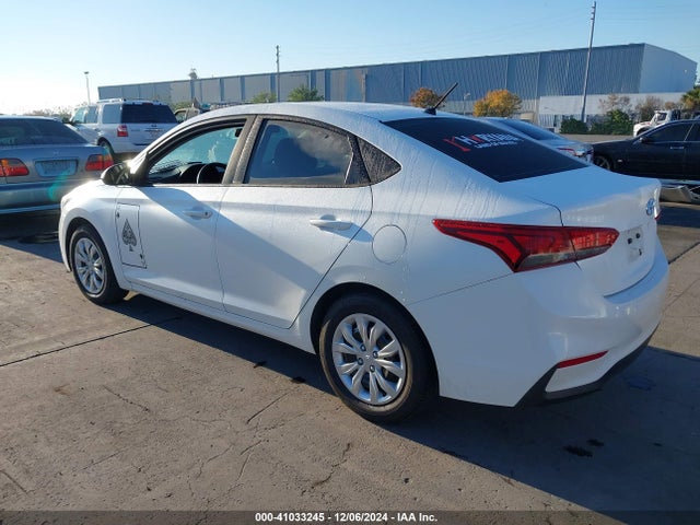 Hyundai ACCENT SE 2019 3KPC24A37KE071892 Image 3