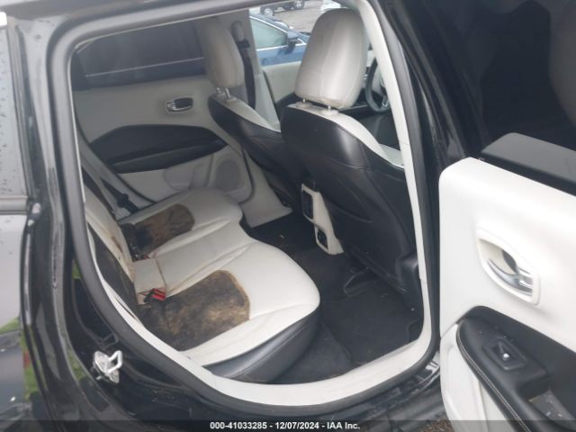 3C4NJCBB0JT503339 Jeep Compass Sun And Wheel Fwd