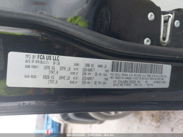 3C4NJCBB0JT503339 Jeep Compass Sun And Wheel Fwd