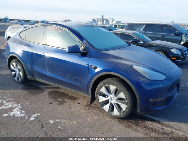 2023 TESLA MODEL Y 7SAYGDEE1PF708511 Photo 0