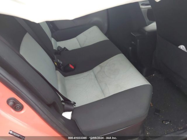 JTDKDTB36E1065989 Toyota Prius C Two