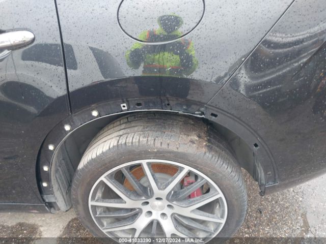 ZN661XUL8HX250673 Maserati Levante