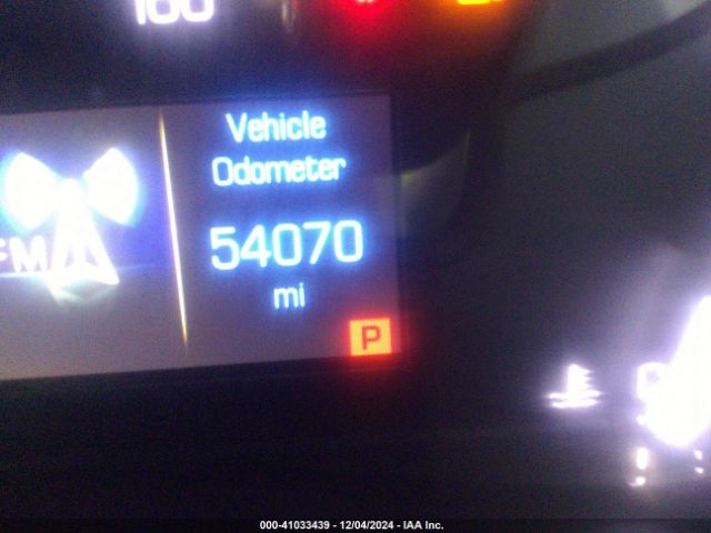 1GYKNBRS9HZ200323 Cadillac XT5 LUXURY
