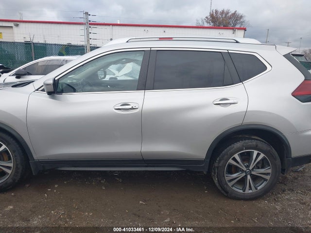 Nissan ROGUE SV 2019 JN8AT2MV0KW399963 Image 14