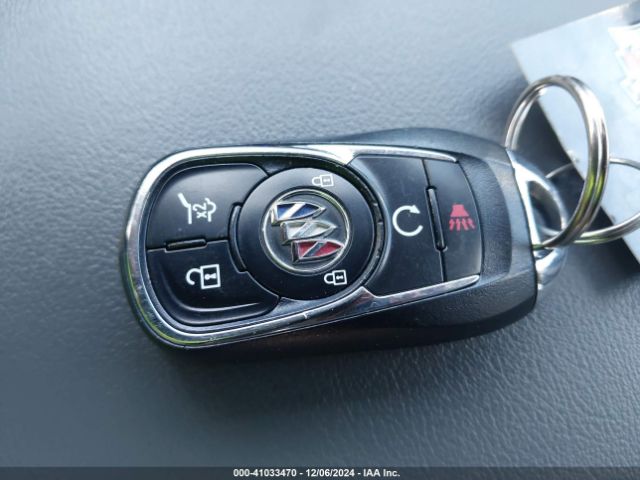 5GAEVAKW9MJ117673 Buick Enclave Awd Essence