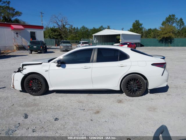 4T1B11HKXKU680756 Toyota CAMRY SE