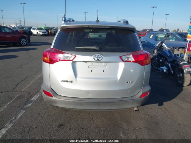 2T3WFREV2FW205406 Toyota Rav4 Xle