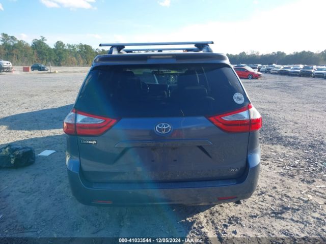 5TDYK3DC8FS657962 Toyota Sienna Xle/limited