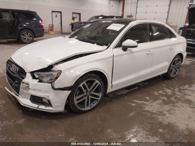 WAUAUGFF8K1015742 Audi A3 40 Premium/40 Titanium Premium