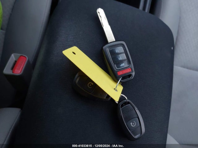Honda CR-V LX 2016 2HKRM4H30GH627070 Image 11