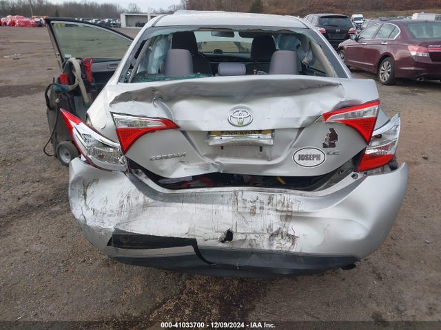 Toyota COROLLA LE 2015 5YFBURHE3FP314547 Image 17