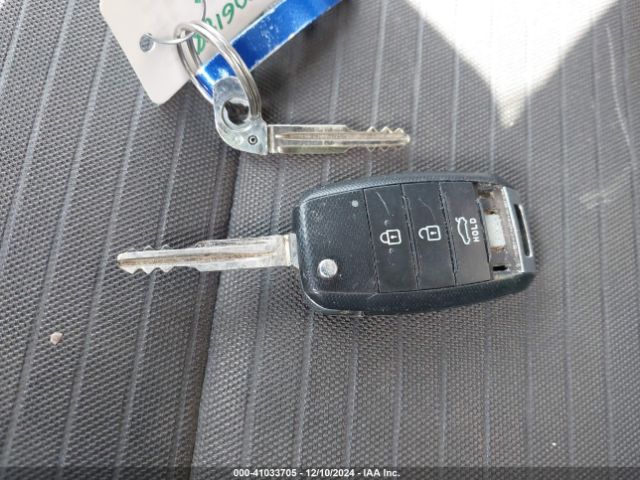 3KPFL4A78HE142345 KIA FORTE LX