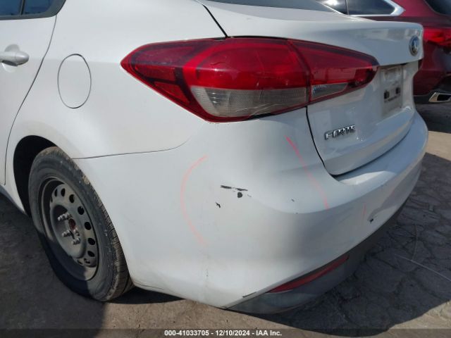 3KPFL4A78HE142345 KIA FORTE LX