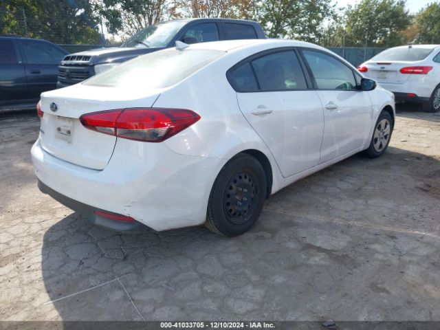 3KPFL4A78HE142345 KIA FORTE LX