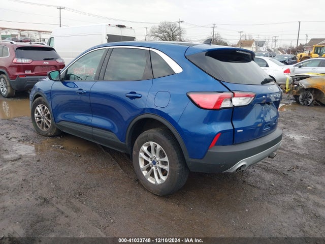 Ford ESCAPE SE 2022 1FMCU9G60NUB82441 Image 3