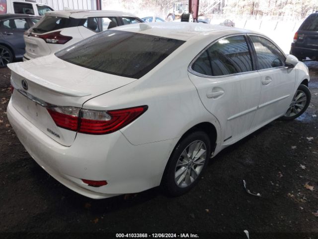 JTHBW1GG9F2091846 Lexus ES 300H