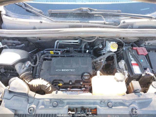Chevrolet TRAX LS 2019 3GNCJKSB8KL352938 Image 10