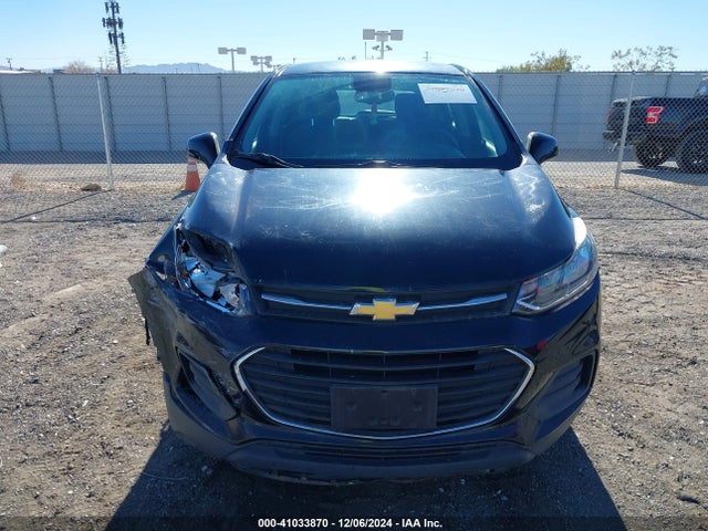 Chevrolet TRAX LS 2019 3GNCJKSB8KL352938 Image 12