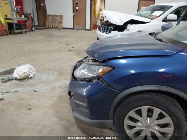 Nissan ROGUE S 2017 KNMAT2MT6HP550821 Image 6