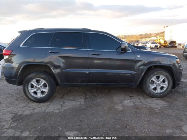 1C4RJFAG7HC921886 Jeep Grand Cherokee Laredo 4x4