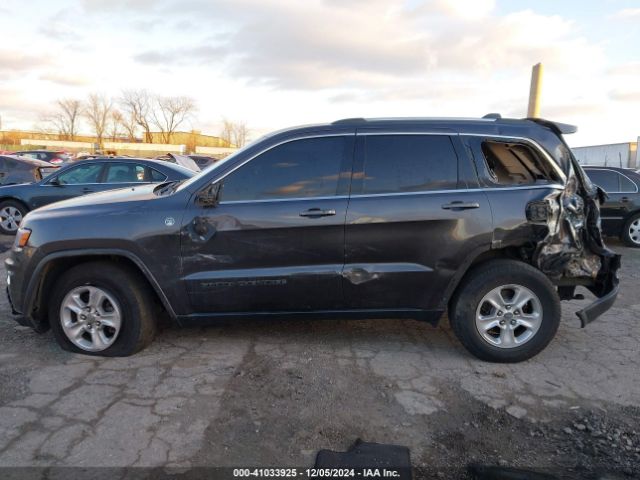 1C4RJFAG7HC921886 Jeep Grand Cherokee Laredo 4x4