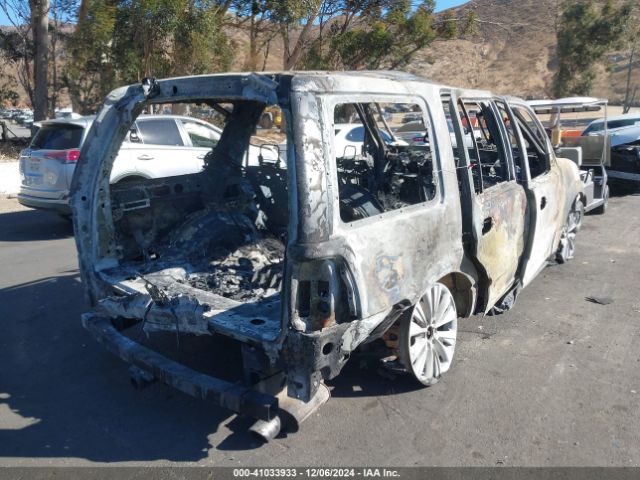 5LMJJ2HT4FEJ15362 Lincoln Navigator