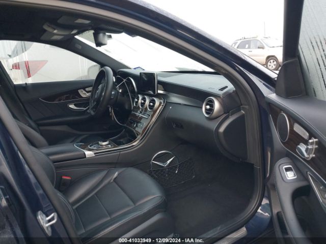 55SWF4JB8HU222068 Mercedes-Benz C 300 Luxury/sport