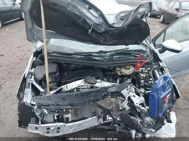 1G1BC5SMXJ7197516 Chevrolet Cruze Ls Auto