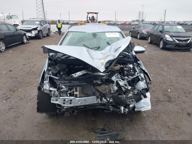 1G1BC5SMXJ7197516 Chevrolet Cruze Ls Auto