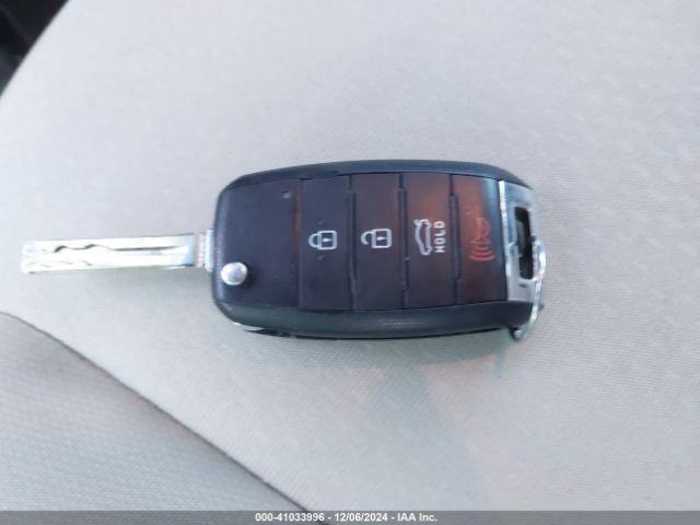 5XXGM4A7XFG388240 KIA Optima Lx