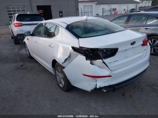 5XXGM4A7XFG388240 KIA Optima Lx