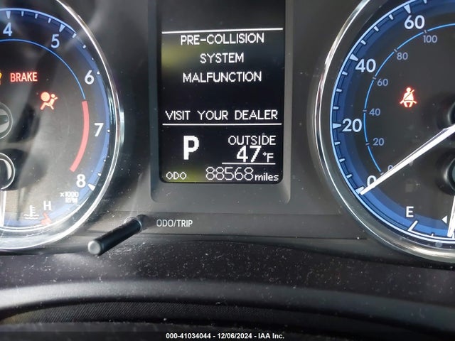 Toyota COROLLA L 2017 5YFBURHE8HP668048 Image 15