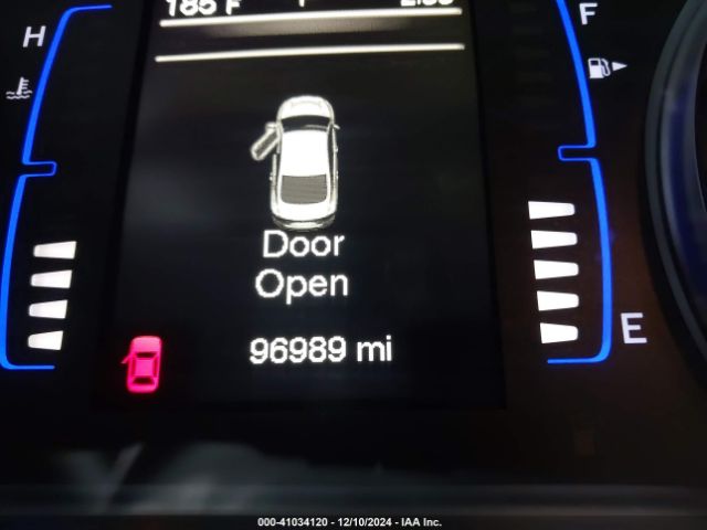 1C3CCCBG4GN118070 Chrysler 200 S