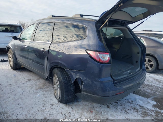 1GNKVHKD8EJ180457 Chevrolet Traverse 2lt
