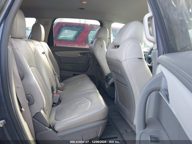 1GNKVHKD8EJ180457 Chevrolet Traverse 2lt