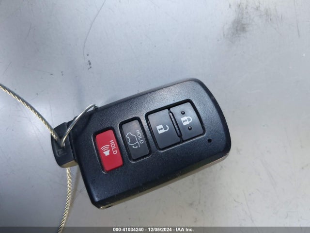 Toyota Rav4 Xle 2017 JTMWFREV4HJ717119 Image 11